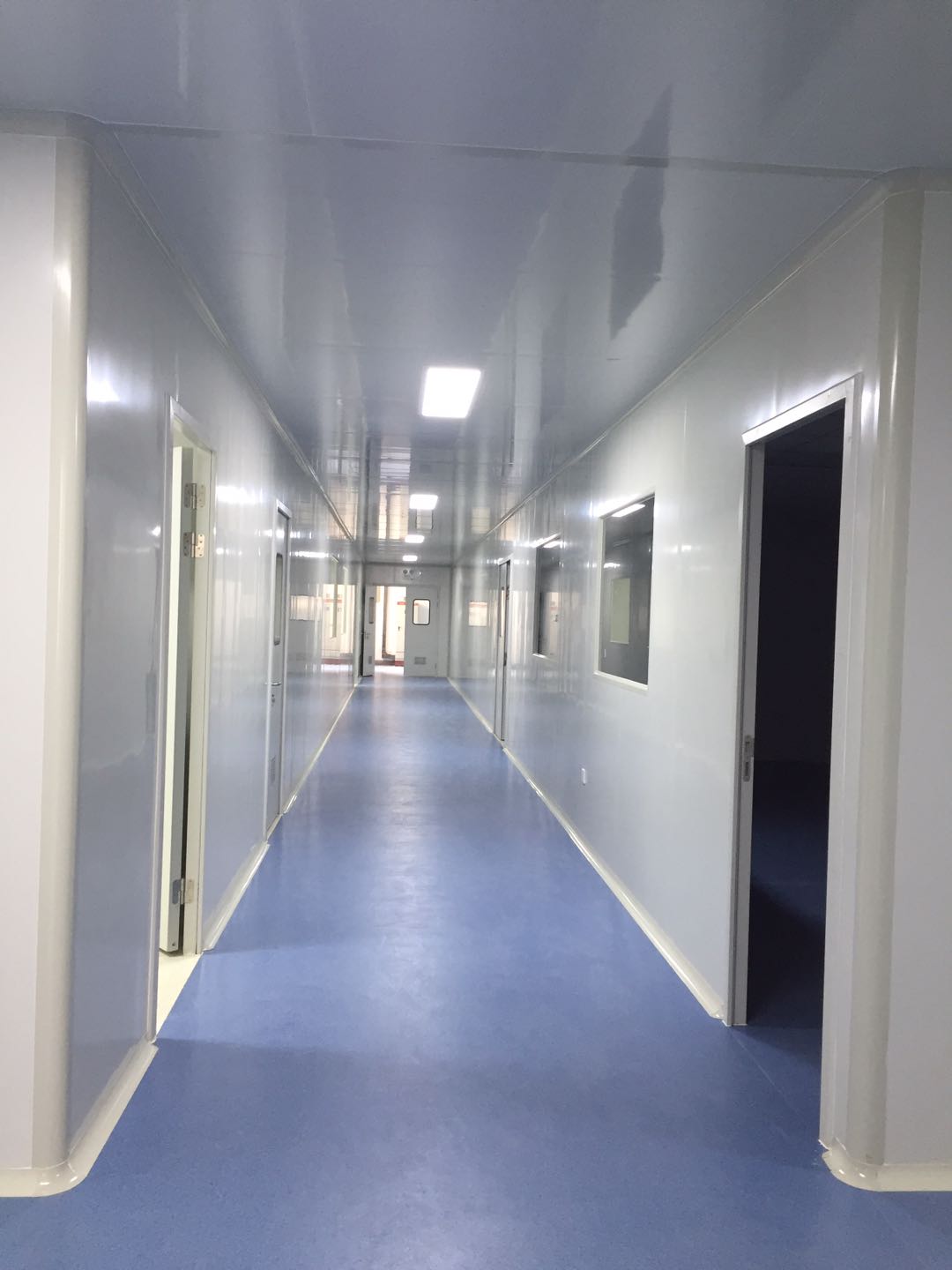 电子厂万搏手机在线官网车间
