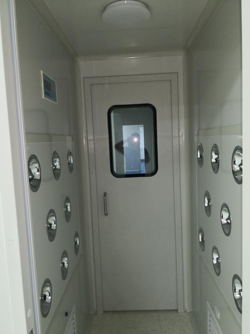 万搏手机在线官网设备,风淋室
